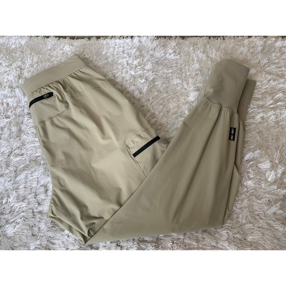 ASRV 4 Tetra-Lite Cargo High Rib Jogger Sz XS Sand Stone